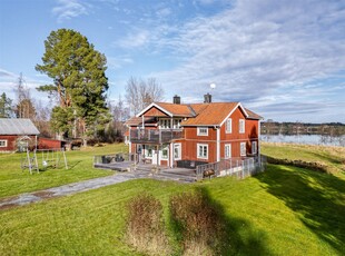 Villa till salu på Östra Mårdsund 685 i Mattmar - Mäklarhuset