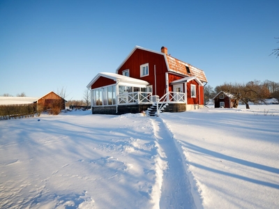 Friliggande villa - Stora Mellösa Örebro