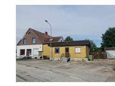 Hyr ett 6-rums lägenhet på 140 m² i Eslöv