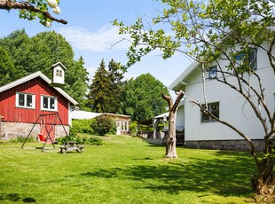 Villa till salu på Strand 115 i Strömstad - Mäklarhuset