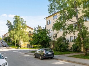 Lägenhet till salu på Spångavägen 12 i Bromma - Mäklarhuset