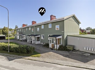 Villa till salu på Logränd 3 i Härnösand - Mäklarhuset