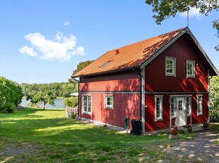 Fritidshus till salu på Håknäsvägen 114 i Vätö - Mäklarhuset