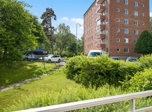 Lägenhet till salu på Gröngölingsgatan 1 i Solna - Mäklarhuset