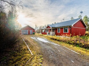 Pekkarivägen 3 Ullatti 4 rok, 110 kvm, Ullatti