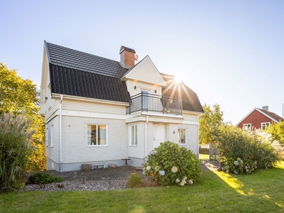 Friliggande villa - Skövde Västra Götaland