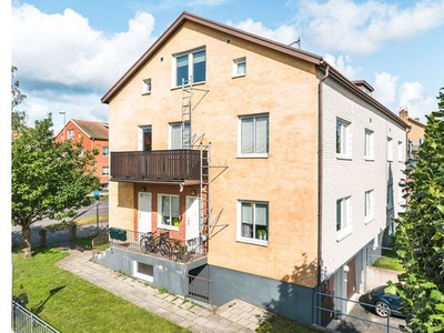 Hyr ett 1-rums lägenhet på 30 m² i Värnamo