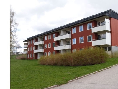 Hyr ett 3-rums lägenhet på 82 m² i Ulricehamn