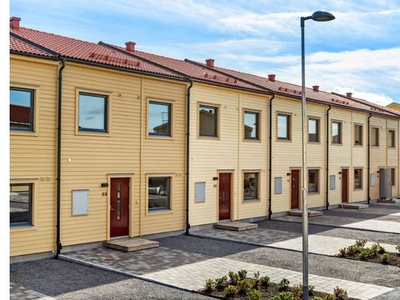 Hyr ett 5-rums hus på 113 m² i Storvreta