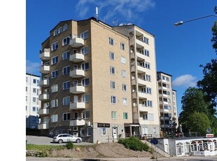 Hyr ett 2-rums lägenhet på 58 m² i Södertälje