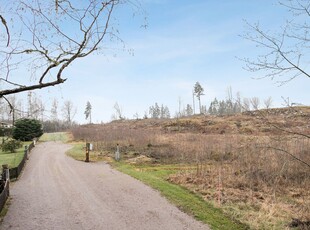 Villatomter strax utanför Sturefors! Sturefors Sturefors