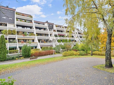 Bostadsrättslägenhet - UPPLANDS VÄSBY Stockholm