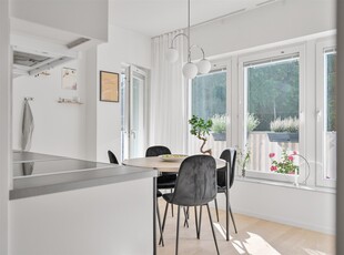 Lägenhet till salu på Frestavägen 34 i Sollentuna - Mäklarhuset