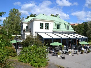 Lägenhet till salu på Stora Kvinns Väg 60, 1tr i Älvsjö - Mäklarhuset