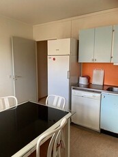 2 rooms apartment for rent