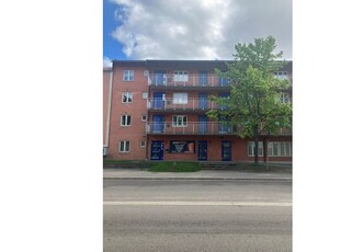 Hyr ett 4-rums lägenhet på 112 m² i Sandviken