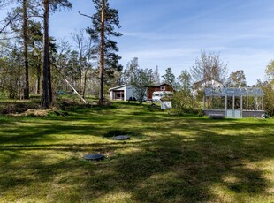 Villa till salu på Björnhult 18 i Oskarshamn - Mäklarhuset