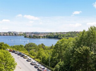 Lägenhet till salu på Gröngölingsgatan 5 i Solna - Mäklarhuset