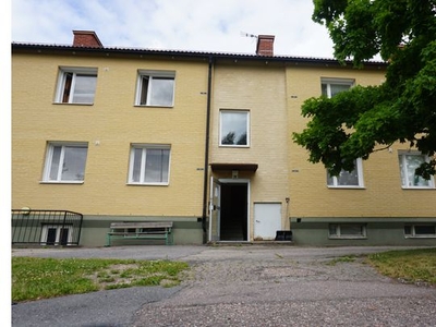 Hyr ett 2-rums lägenhet på 60 m² i Fors