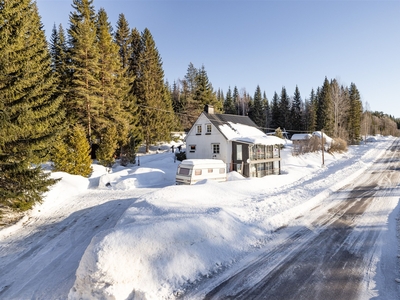 Villa till salu på Västansjö 180 i Kovland - Mäklarhuset