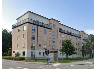 Hyr ett 4-rums lägenhet på 95 m² i Södertälje