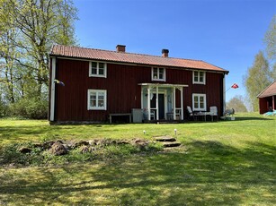 Villa till salu på Södra vägen 46 i Unnaryd - Mäklarhuset