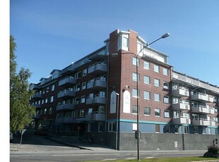 Hyr ett 4-rums lägenhet på 123 m² i Luleå