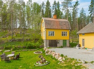 Rymlig villa – Fjärdhundra