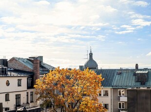 Högst upp! Östermalm 1 rok, 28 kvm, Stockholm