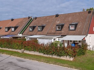 Radhus till salu på Axel Swartlings gata 70 i Norrköping - Mäklarhuset