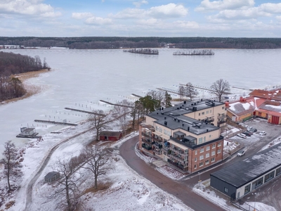 Bostadsrättslägenhet - STRÄNGNÄS Södermanland