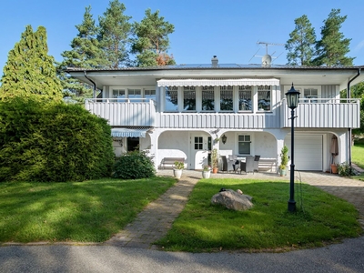 Friliggande villa - Rönninge Stockholm