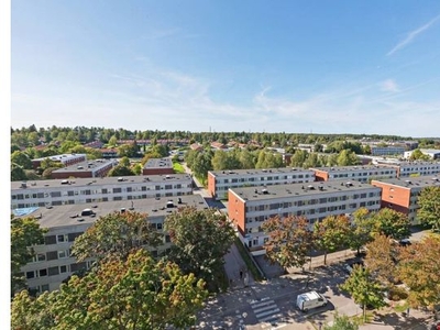 Hyr ett 1-rums hus på 32 m² i Sollentuna