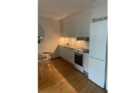 Hyr ett 1-rums hus på 54 m² i Stockholm