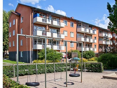 Hyr ett 1-rums lägenhet på 41 m² i Katrineholm