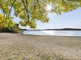 Lägenhet till salu på Vittangigatan 1 i Vällingby - Mäklarhuset