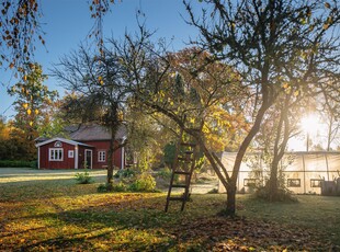 Villa till salu på Skalkarike Ekelund 1 i Väring - Mäklarhuset