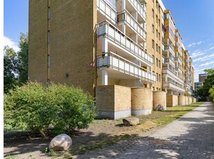 Hyr ett 2-rums lägenhet på 58 m² i Malmö