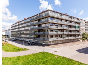 Hyr ett 2-rums lägenhet på 60 m² i Halmstad