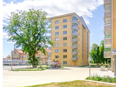 Hyr ett 1-rums lägenhet på 35 m² i Kristianstad