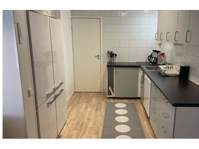 Hyr ett 1-rums studentbostad på 40 m² i Östergötlands