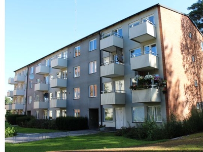 Hyr ett 2-rums lägenhet på 56 m² i Norrköping