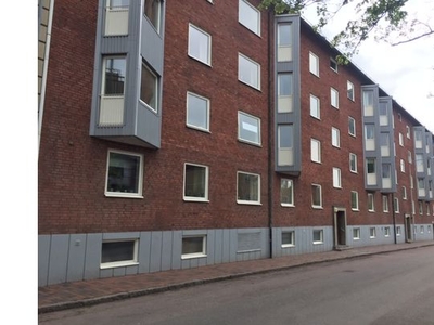 Hyr ett 4-rums lägenhet på 87 m² i Helsingborg