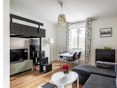 Hyr ett 1-rums hus på 30 m² i Stockholm