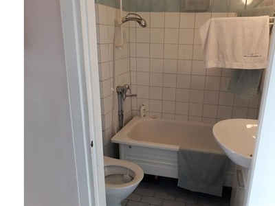 Hyr ett 2-rums lägenhet på 39 m² i Danderyd