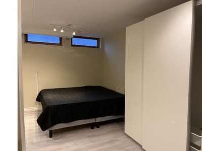 Hyr ett 2-rums lägenhet på 45 m² i Upplands-Bro