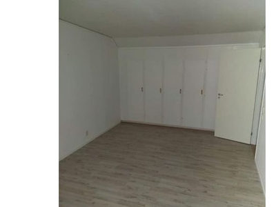 Hyr ett 4-rums lägenhet på 90 m² i Olofström