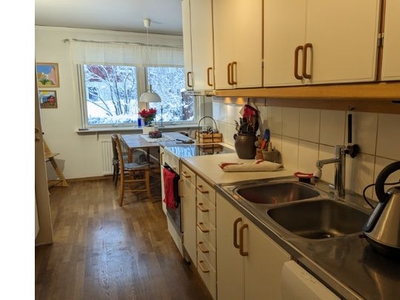 Hyr ett 5-rums hus på 130 m² i Stockholm