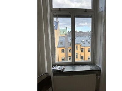 Hyr ett 1-rums hus på 29 m² i Stockholm