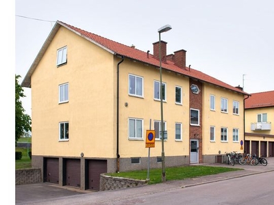 Hyr ett 1-rums lägenhet på 48 m² i Motala